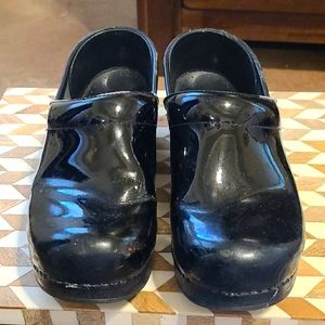 Dansko Women's Shoes